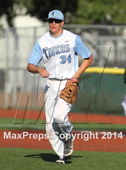 Thumbnail 3 in Blue Valley Southwest vs Eisenhower (KSHSAA 5A Playoff) photogallery.