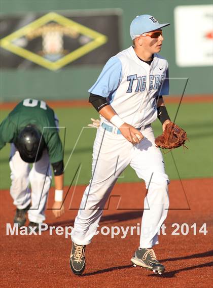 Thumbnail 1 in Blue Valley Southwest vs Eisenhower (KSHSAA 5A Playoff) photogallery.