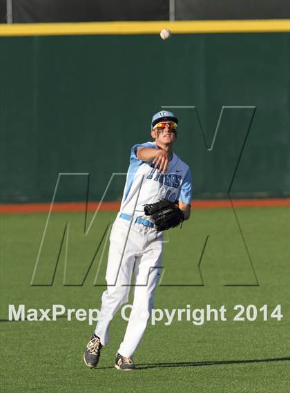 Thumbnail 2 in Blue Valley Southwest vs Eisenhower (KSHSAA 5A Playoff) photogallery.