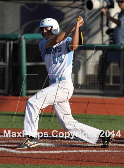 Thumbnail 2 in Blue Valley Southwest vs Eisenhower (KSHSAA 5A Playoff) photogallery.