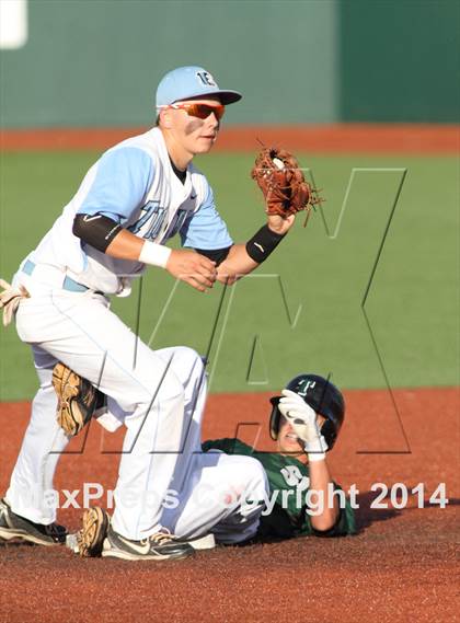 Thumbnail 2 in Blue Valley Southwest vs Eisenhower (KSHSAA 5A Playoff) photogallery.