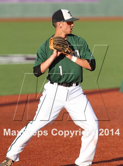 Thumbnail 1 in Blue Valley Southwest vs Eisenhower (KSHSAA 5A Playoff) photogallery.