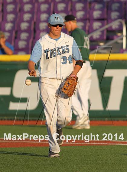 Thumbnail 1 in Blue Valley Southwest vs Eisenhower (KSHSAA 5A Playoff) photogallery.