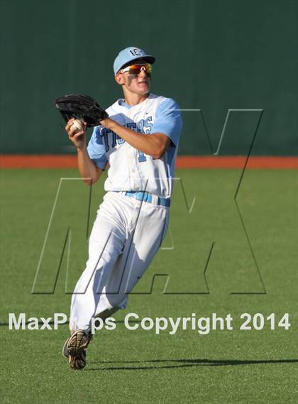 Thumbnail 3 in Blue Valley Southwest vs Eisenhower (KSHSAA 5A Playoff) photogallery.