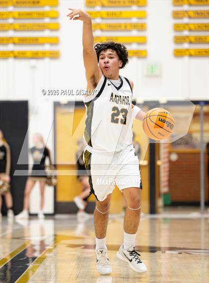 Thumbnail 3 in Overland @ Arapahoe photogallery.