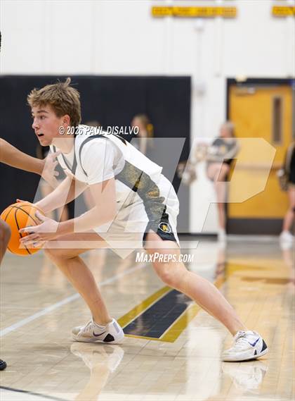 Thumbnail 3 in Overland @ Arapahoe photogallery.