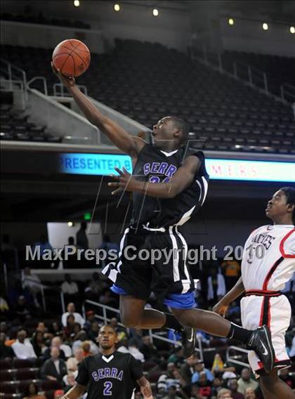 Thumbnail 1 in Centennial vs. Serra (CIF SoCal D3 Final) photogallery.