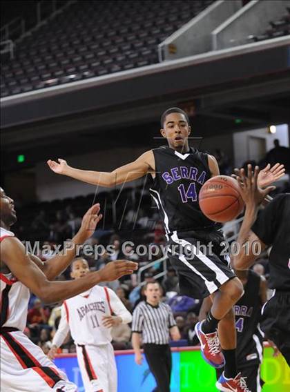 Thumbnail 1 in Centennial vs. Serra (CIF SoCal D3 Final) photogallery.