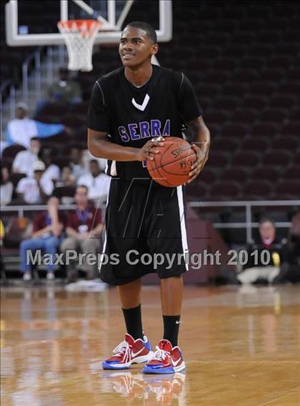 Thumbnail 3 in Centennial vs. Serra (CIF SoCal D3 Final) photogallery.