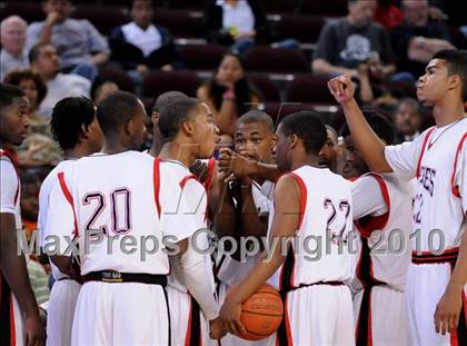 Thumbnail 2 in Centennial vs. Serra (CIF SoCal D3 Final) photogallery.