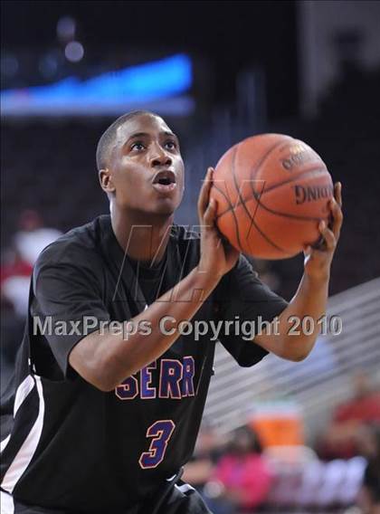 Thumbnail 2 in Centennial vs. Serra (CIF SoCal D3 Final) photogallery.