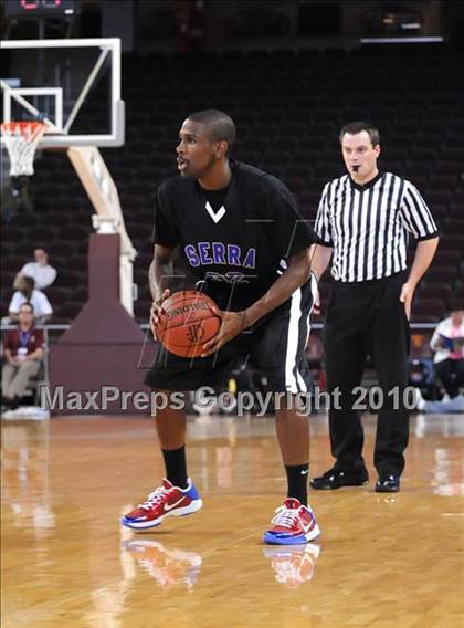 Thumbnail 1 in Centennial vs. Serra (CIF SoCal D3 Final) photogallery.