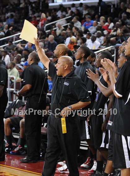 Thumbnail 3 in Centennial vs. Serra (CIF SoCal D3 Final) photogallery.