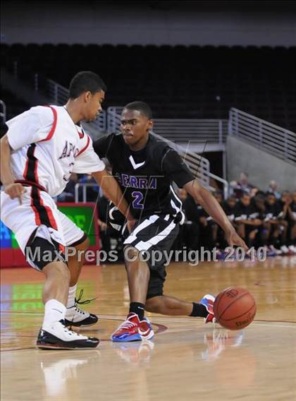 Thumbnail 2 in Centennial vs. Serra (CIF SoCal D3 Final) photogallery.