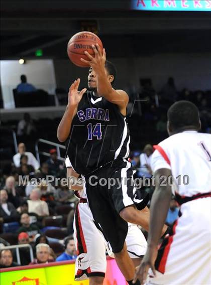 Thumbnail 3 in Centennial vs. Serra (CIF SoCal D3 Final) photogallery.