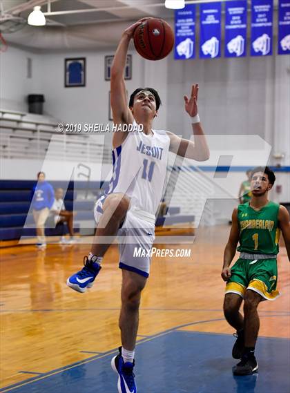 Thumbnail 1 in Chamberlain @ Jesuit photogallery.