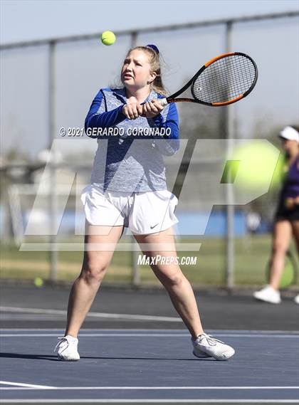 Thumbnail 2 in Escalon @ Sierra photogallery.