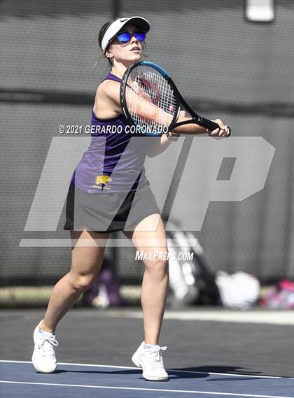 Thumbnail 1 in Escalon @ Sierra photogallery.