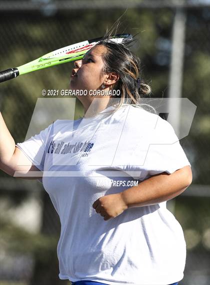 Thumbnail 1 in Escalon @ Sierra photogallery.