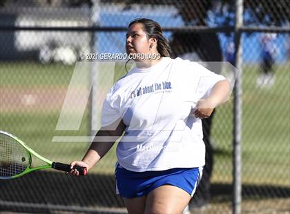 Thumbnail 1 in Escalon @ Sierra photogallery.
