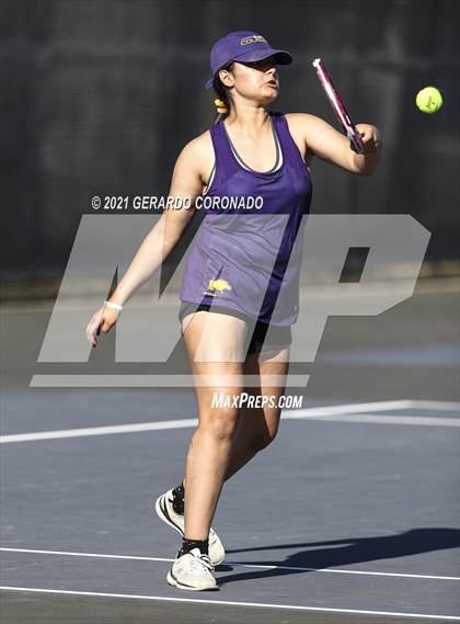 Thumbnail 1 in Escalon @ Sierra photogallery.