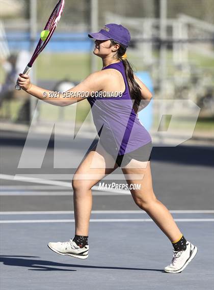 Thumbnail 1 in Escalon @ Sierra photogallery.