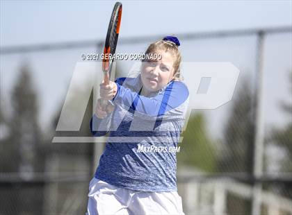 Thumbnail 2 in Escalon @ Sierra photogallery.