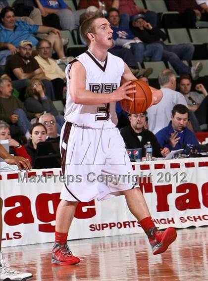 Thumbnail 3 in Mt. Vernon vs. Aquinas Institute (NYSPHSAA Class A Final) photogallery.