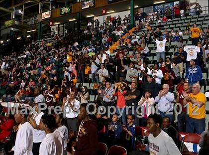 Thumbnail 1 in Mt. Vernon vs. Aquinas Institute (NYSPHSAA Class A Final) photogallery.