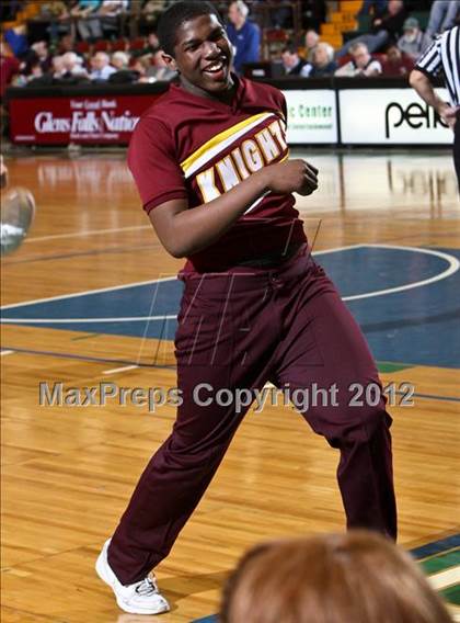 Thumbnail 3 in Mt. Vernon vs. Aquinas Institute (NYSPHSAA Class A Final) photogallery.