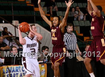 Thumbnail 3 in Mt. Vernon vs. Aquinas Institute (NYSPHSAA Class A Final) photogallery.