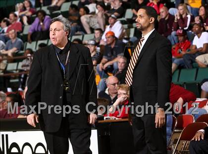 Thumbnail 3 in Mt. Vernon vs. Aquinas Institute (NYSPHSAA Class A Final) photogallery.