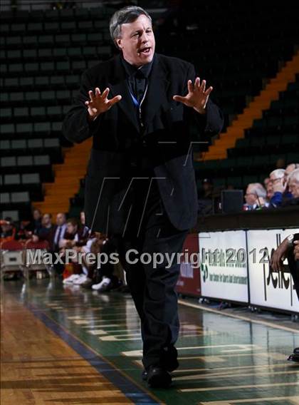 Thumbnail 1 in Mt. Vernon vs. Aquinas Institute (NYSPHSAA Class A Final) photogallery.