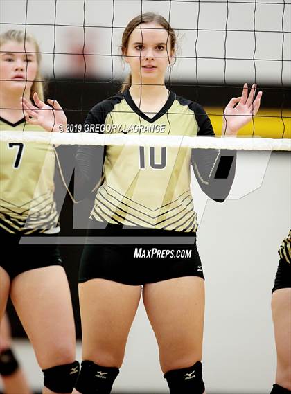 Thumbnail 1 in Abilene vs Fossil Ridge photogallery.