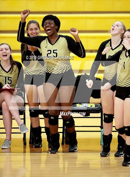 Thumbnail 1 in Abilene vs Fossil Ridge photogallery.