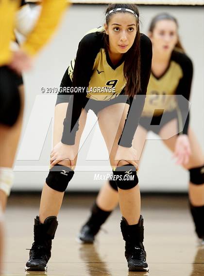 Thumbnail 2 in Abilene vs Fossil Ridge photogallery.