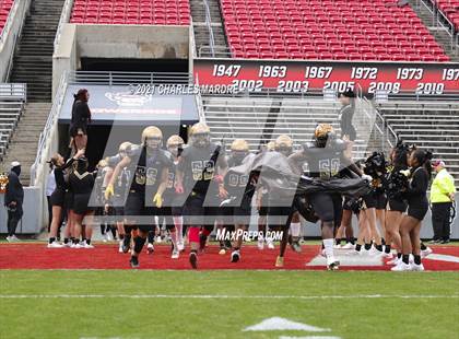Thumbnail 1 in Shelby vs. Wallace-Rose Hill (NCHSAA 2A State Championship) photogallery.