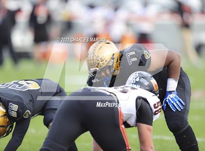 Thumbnail 1 in Shelby vs. Wallace-Rose Hill (NCHSAA 2A State Championship) photogallery.