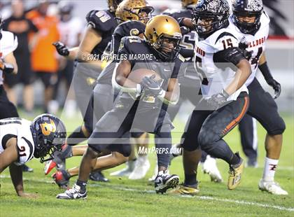 Thumbnail 2 in Shelby vs. Wallace-Rose Hill (NCHSAA 2A State Championship) photogallery.