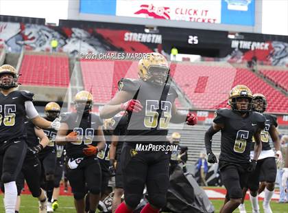 Thumbnail 3 in Shelby vs. Wallace-Rose Hill (NCHSAA 2A State Championship) photogallery.