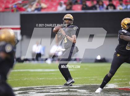 Thumbnail 3 in Shelby vs. Wallace-Rose Hill (NCHSAA 2A State Championship) photogallery.
