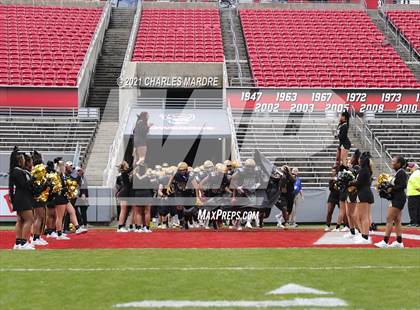 Thumbnail 1 in Shelby vs. Wallace-Rose Hill (NCHSAA 2A State Championship) photogallery.