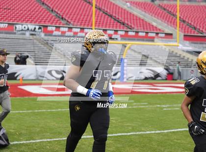 Thumbnail 3 in Shelby vs. Wallace-Rose Hill (NCHSAA 2A State Championship) photogallery.