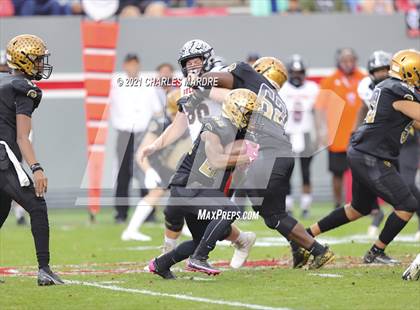 Thumbnail 1 in Shelby vs. Wallace-Rose Hill (NCHSAA 2A State Championship) photogallery.