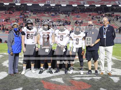 Thumbnail 1 in Shelby vs. Wallace-Rose Hill (NCHSAA 2A State Championship) photogallery.