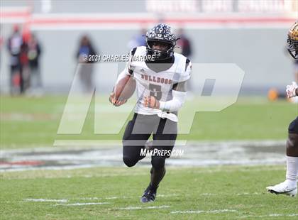 Thumbnail 1 in Shelby vs. Wallace-Rose Hill (NCHSAA 2A State Championship) photogallery.