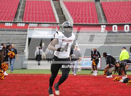 Thumbnail 3 in Shelby vs. Wallace-Rose Hill (NCHSAA 2A State Championship) photogallery.