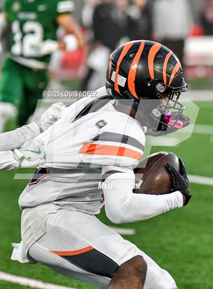 Thumbnail 2 in Pacifica @ Central East (CIF DIV 1A Final) photogallery.