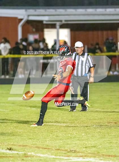 Thumbnail 3 in Scotland @ Hoke County photogallery.