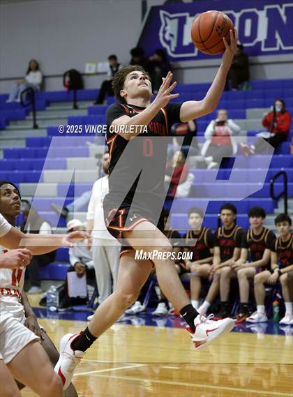 Thumbnail 2 in Travis vs. Caney Creek (Lobo Pack Attack Classic) photogallery.